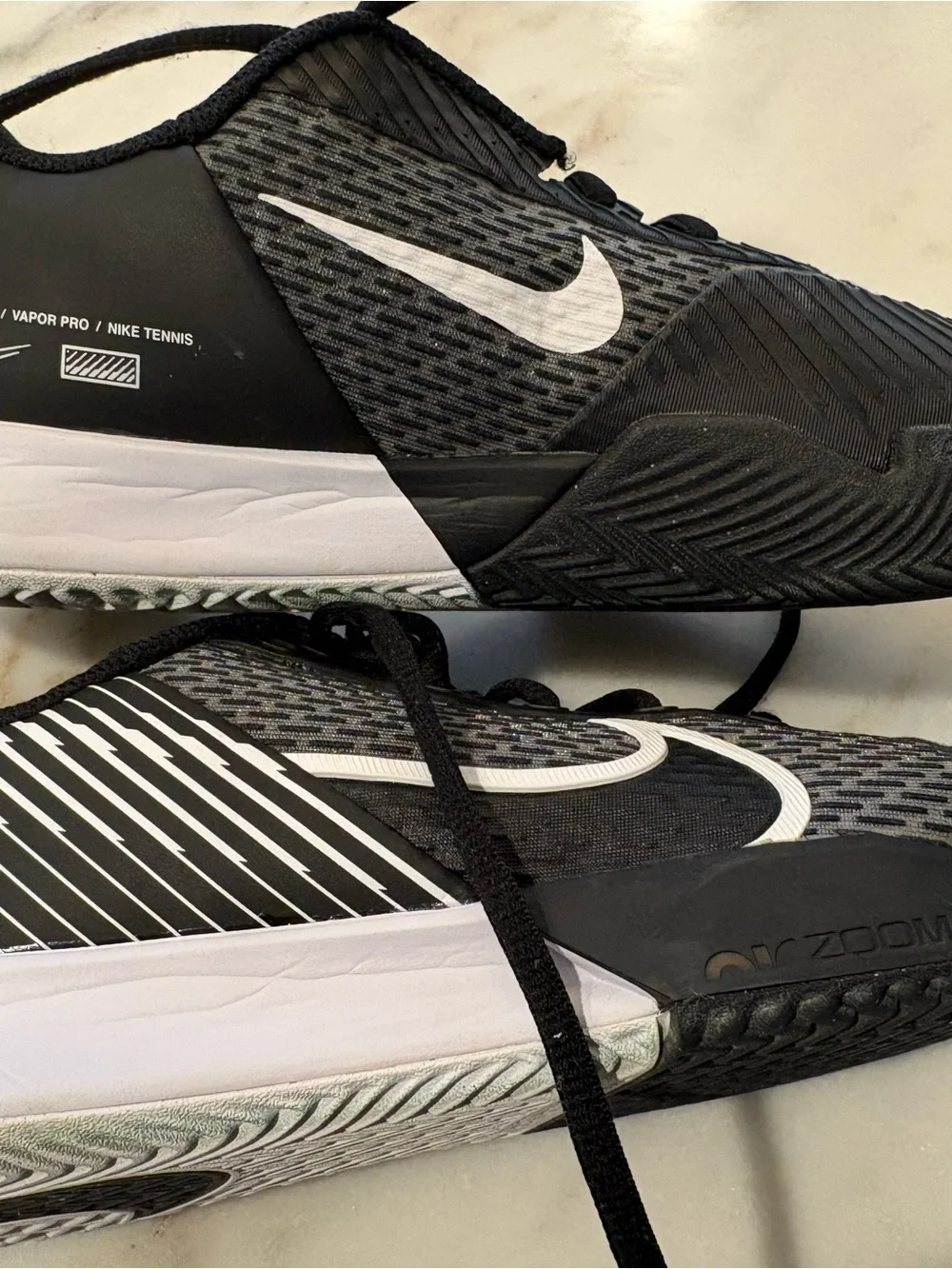 Nike Black and White Womens Vapor Tennis Sneakers